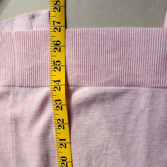 Land's End Pink sweater - Picture 7 of 7